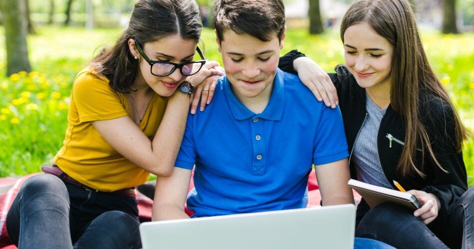 Coletivos de Tempo (Sim, o tempo também é um grupo!)